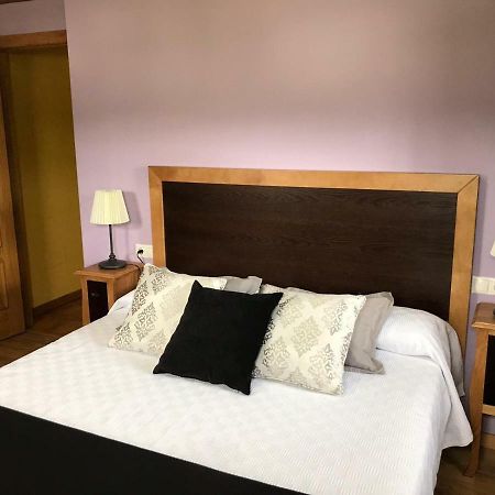 Apartamentos Carola San Tirso de Abres 외부 사진